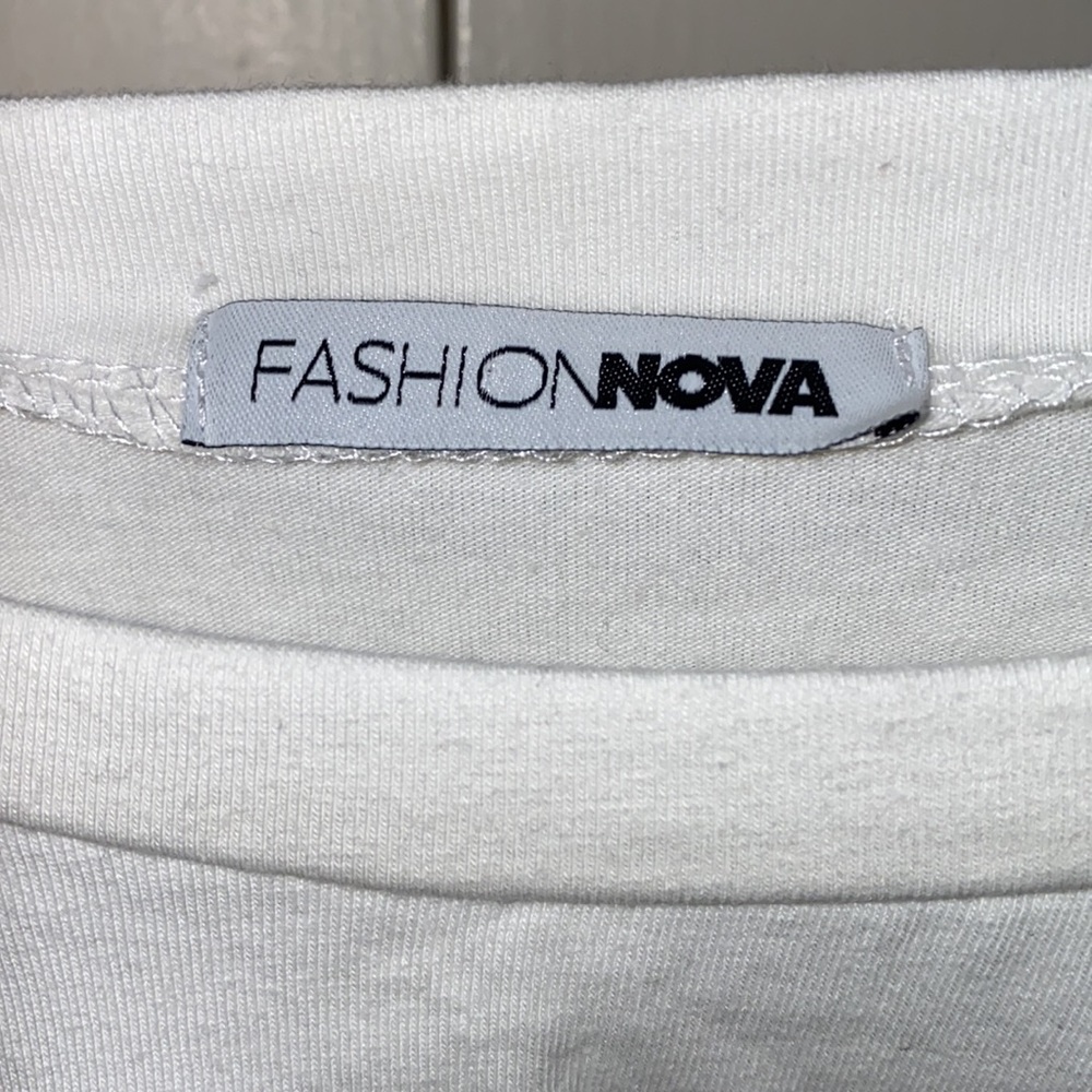 Fashion Nova White Medium Long Sleeve Top - Picture 3 of 9